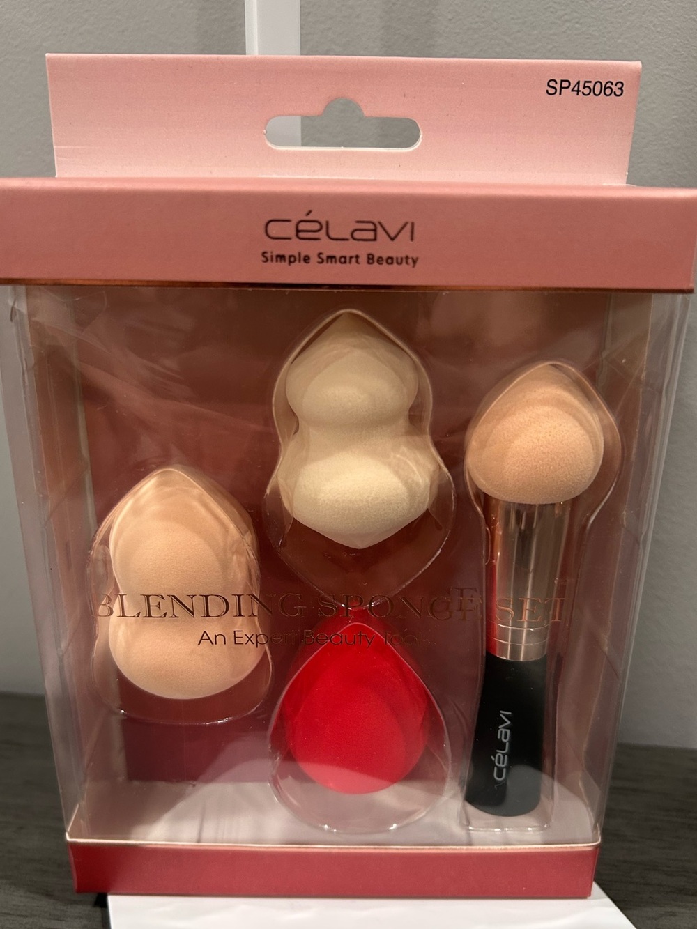 Célavi Pink & Red Blending Sponge Set